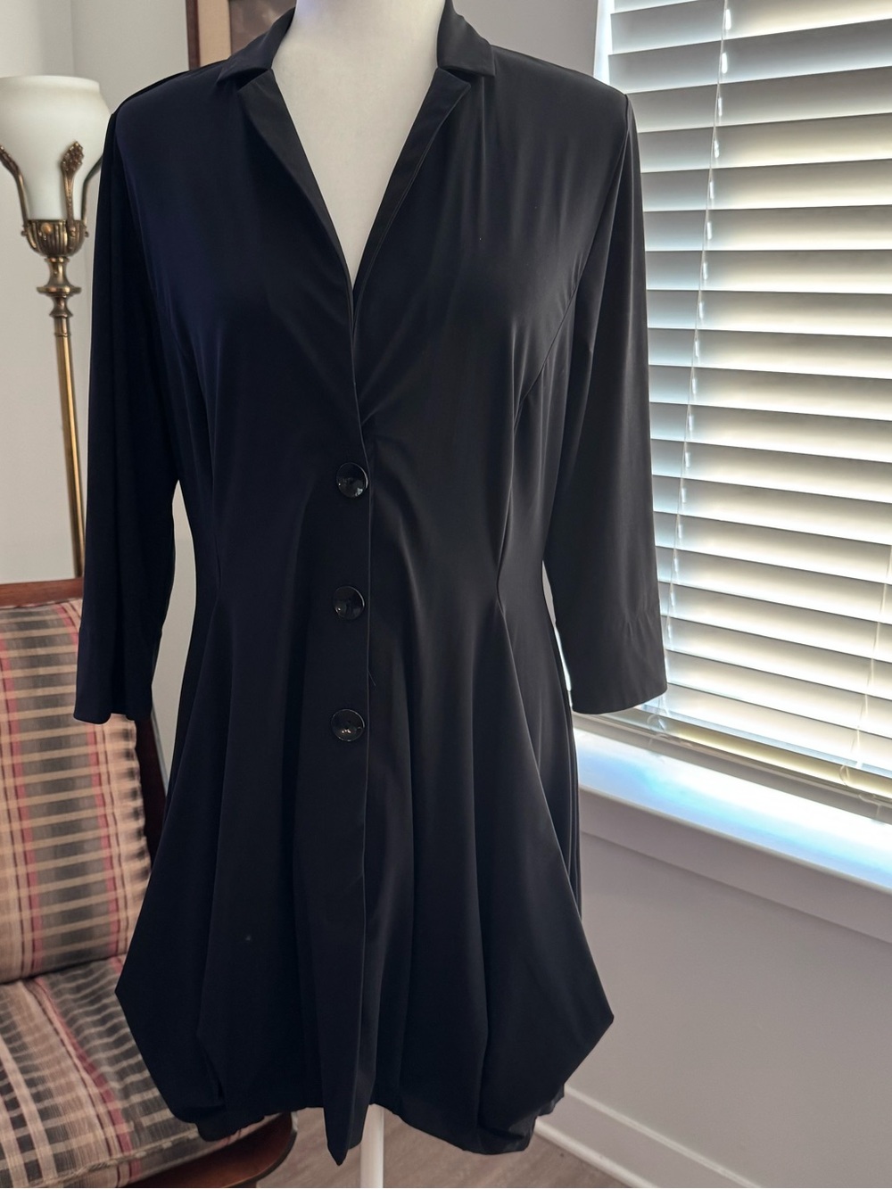 Tekbika by Alem Bika black A-line dress 6-8 nylon dress